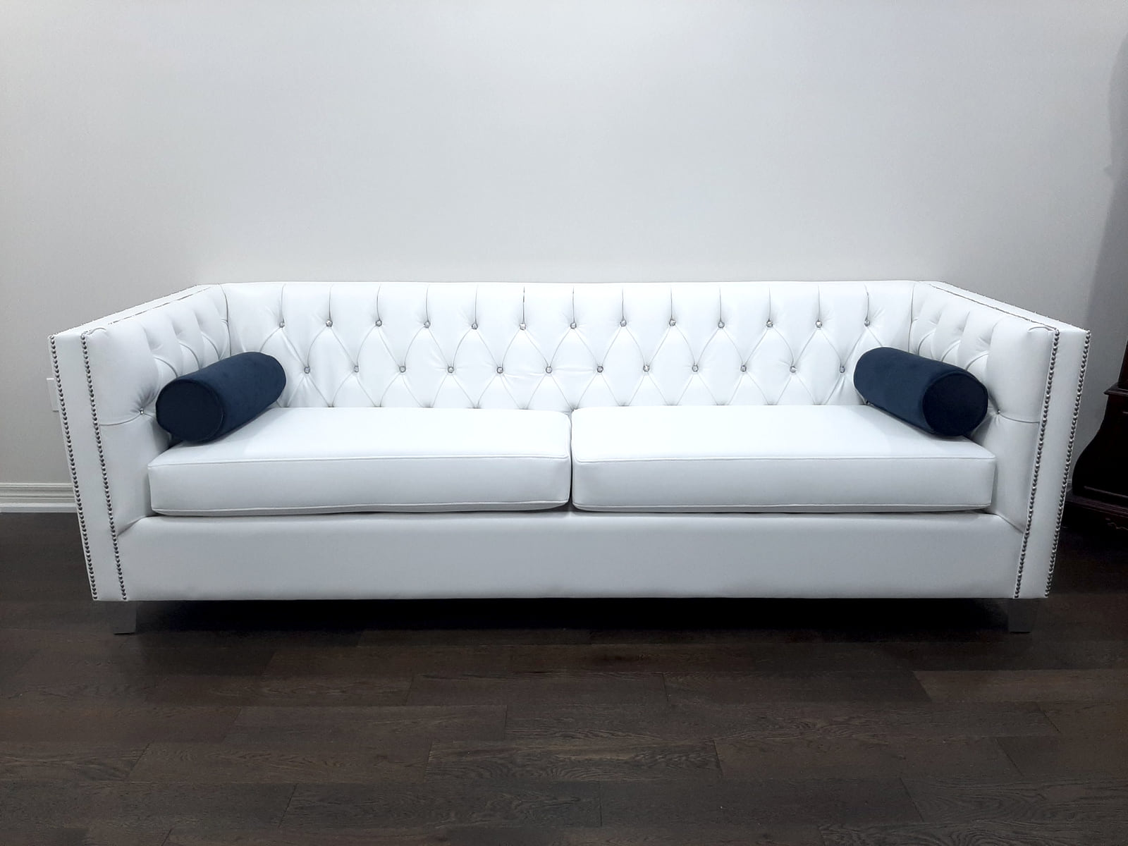 Glidden Sofa